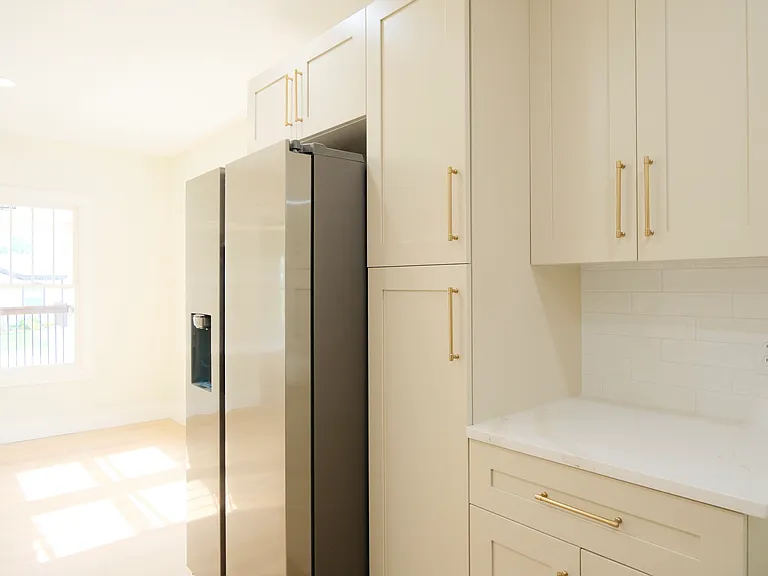 210 W Hiawatha St — Photo 10