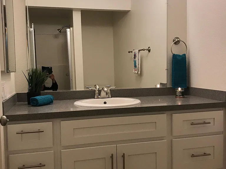 1056 N Escondido Blvd — Photo 4