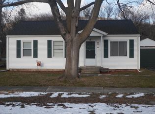 60 Riverside Cir, Corning, NY 14830