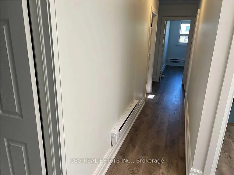 3901 Bathurst St — Photo 8