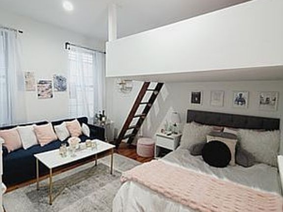 5th image of 217 Avenue A APT 3RS