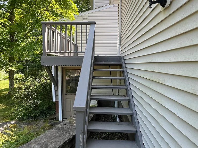9910 Thwing Rd — Photo 20