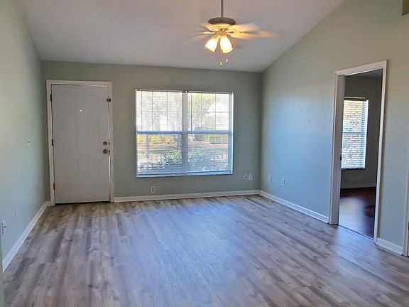 2nd image of 725 Shine Ave