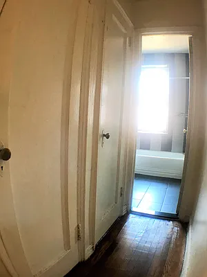 Rented by Lang Realty LLC | media 4