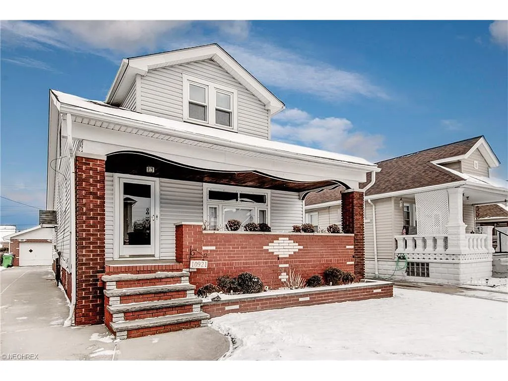 10921 Park Heights Ave photo 1