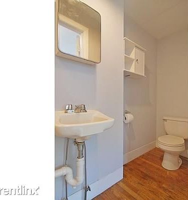 124 Otis st Apt 0 3