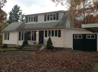 1251 Wilson Rd, Yorktown Heights, NY 10598