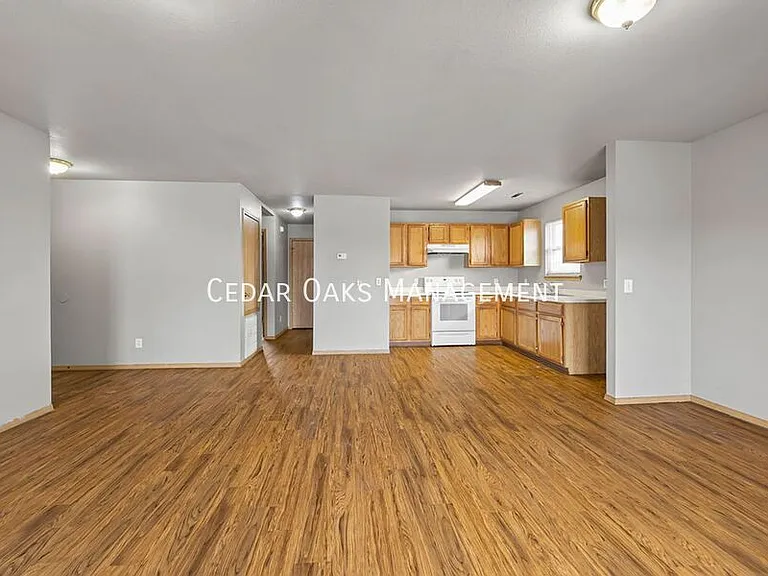 282 Erin Pl #202 — Photo 10