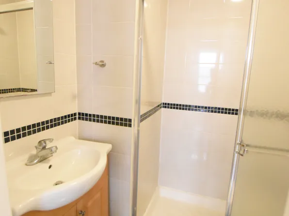 132 Ludlow Street image 6 of 7