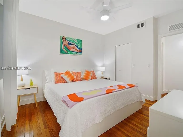 1410 Euclid Ave #1 — Photo 9