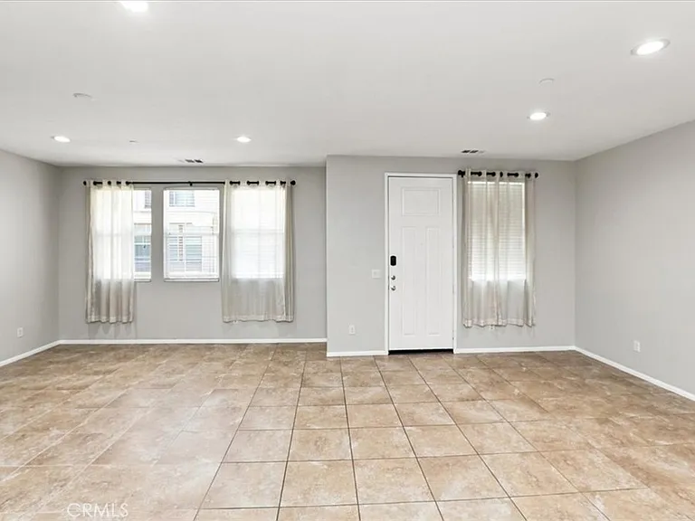 16001 Chase Rd — Photo 20