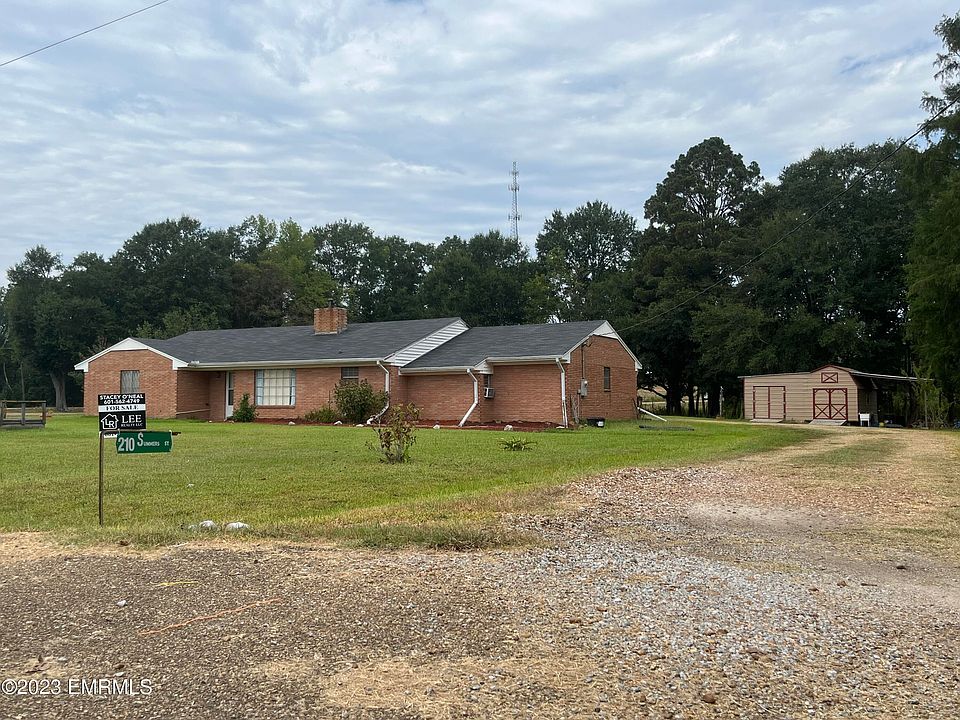210 Summers St, Walnut Grove, MS 39189 MLS 23760 Zillow