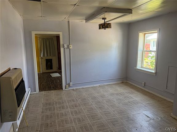 5th image of 7214 E Main St