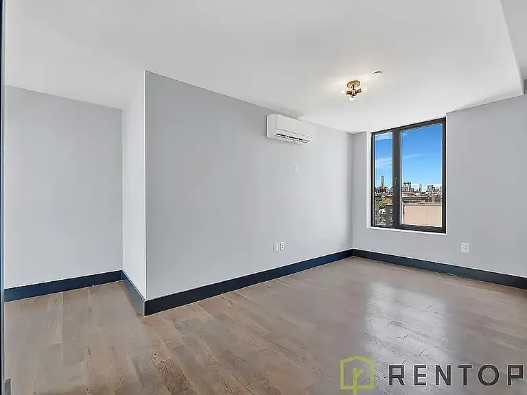 475 Grand St #3C — Photo 3