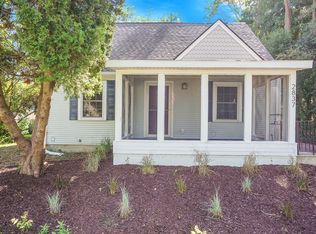 2837 Elmwood St, Ann Arbor, MI 48104