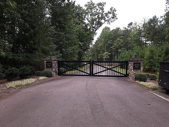 4th image of 241 Carters View Ln #241