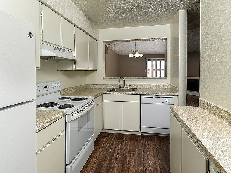 Classic - E Floor Plan Kitchen