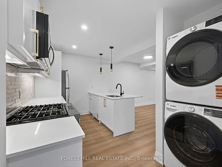 221 Churchill Ave #R — Photo 6