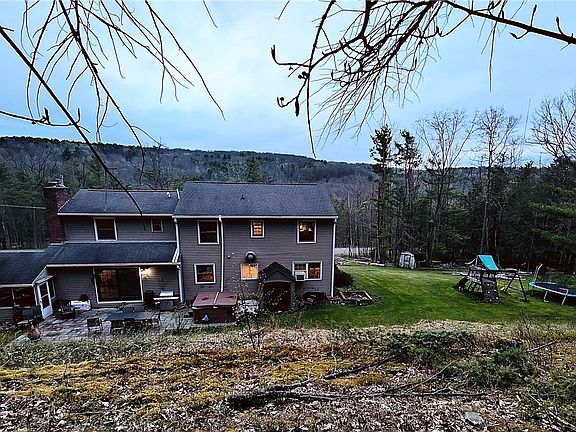4th image of 2622 Powderhouse Rd