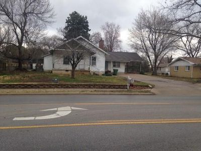 627 W Olive St, Rogers, AR, 72756