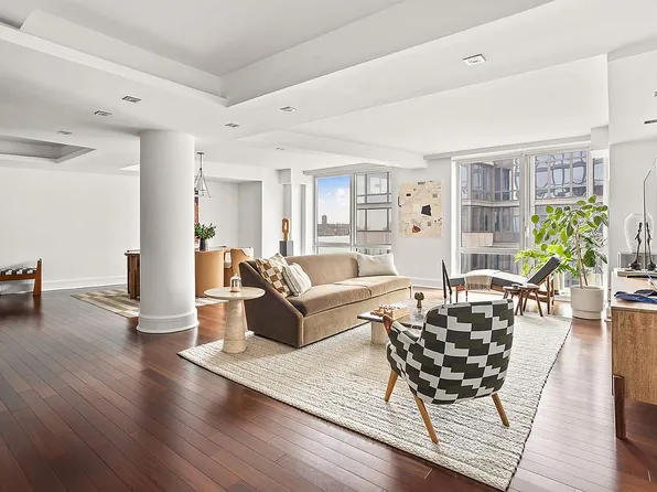 60 Riverside Blvd APT 1502, New York, NY 10069