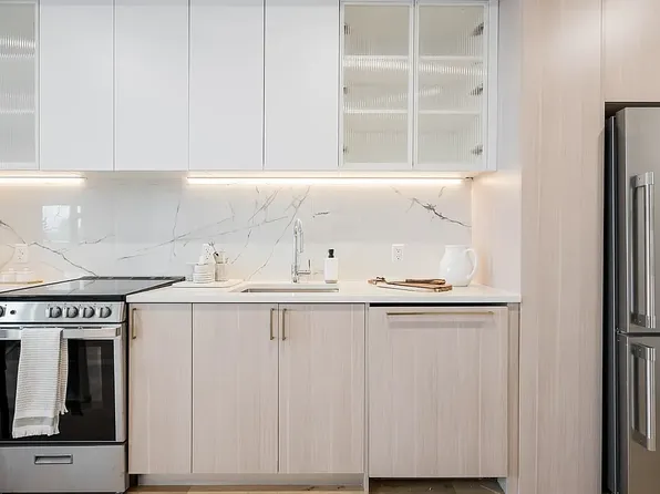 69 Adams Street image 2 of 17