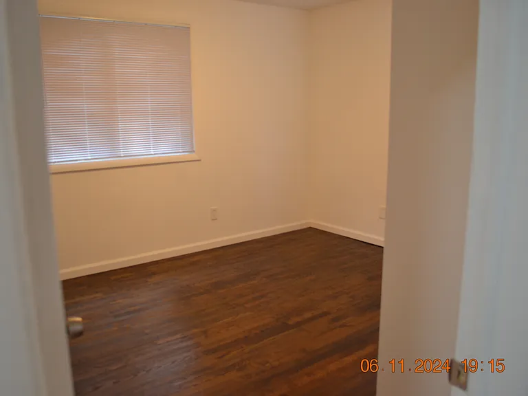 329 Bar Harbor Rd #B — Photo 9