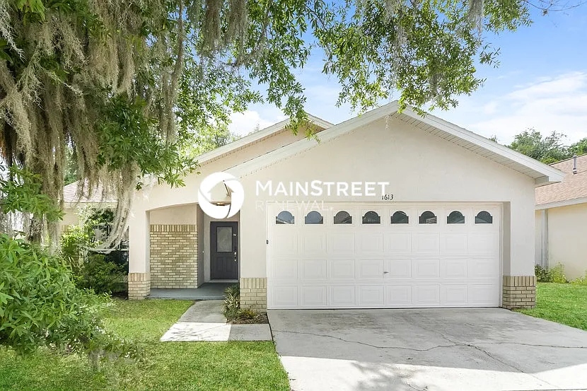 1613 Oak Hill Trl