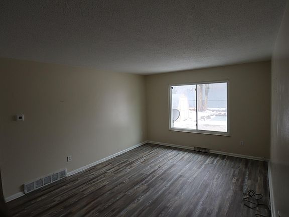 3rd image of 4027 N Lockwood Ave