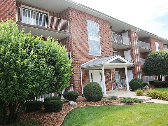 2nd image of 6719 White Tailed Ln APT 2E