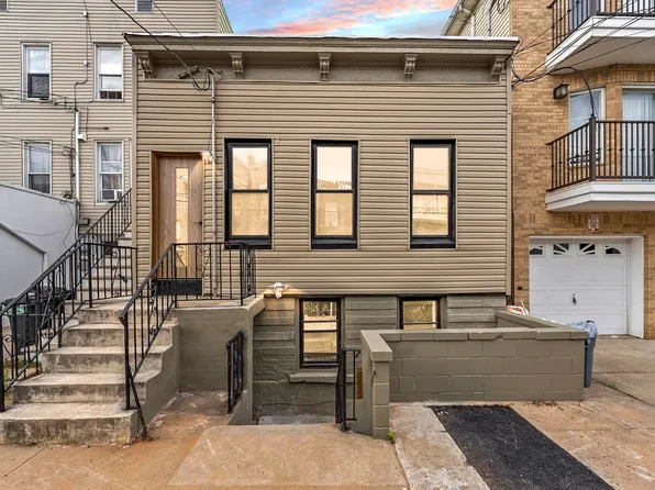 23 Wallis Ave, Jersey City, NJ 07306