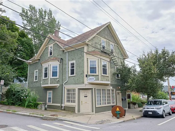 895 N Main St, Providence, RI 02904