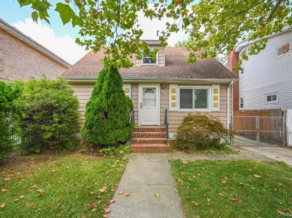 16471 Underhill Avenue, Flushing, NY 11365