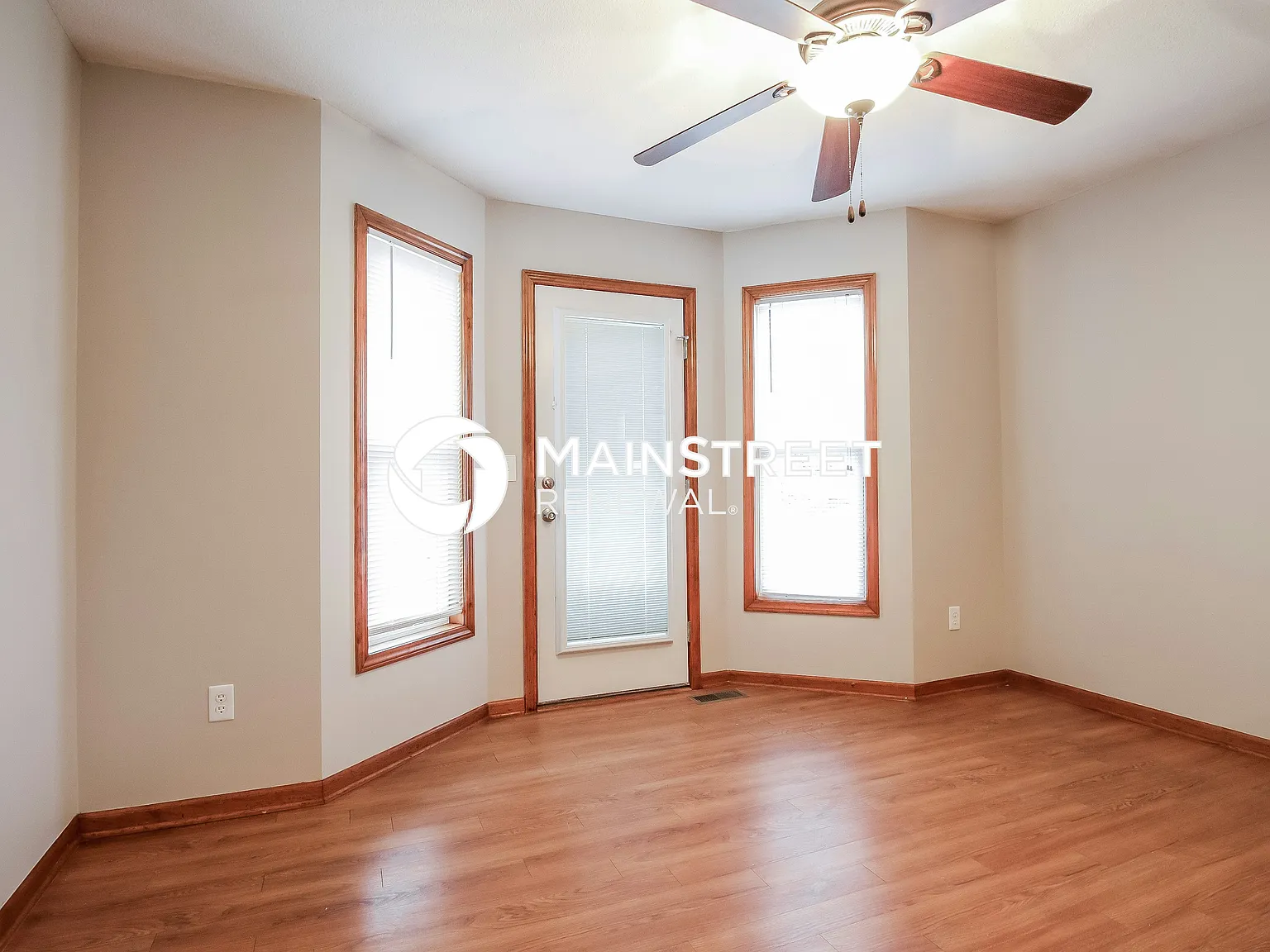 801 Pine Crest Ave — Photo 3