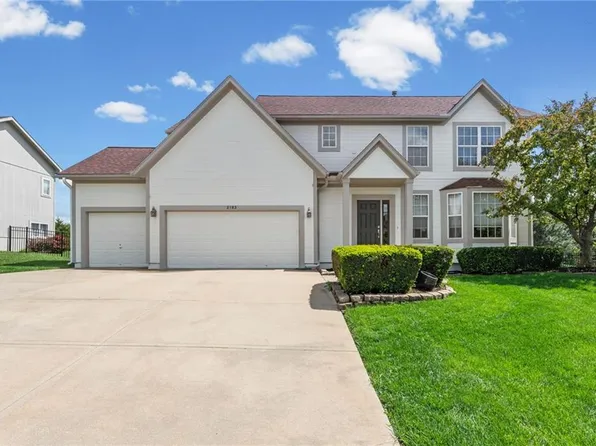 2183 W Elm St, Olathe, KS 66061