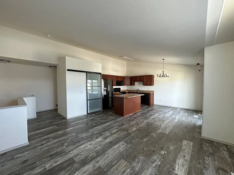 401 S Wasilla St #6 — Photo 14