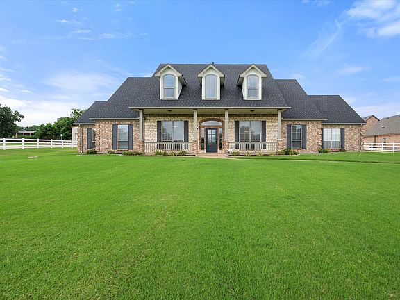 4th image of 6417 Gehrig Cir