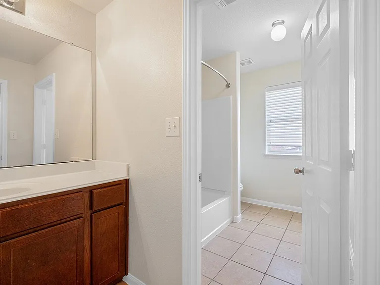 19420 James Manor St — Photo 18