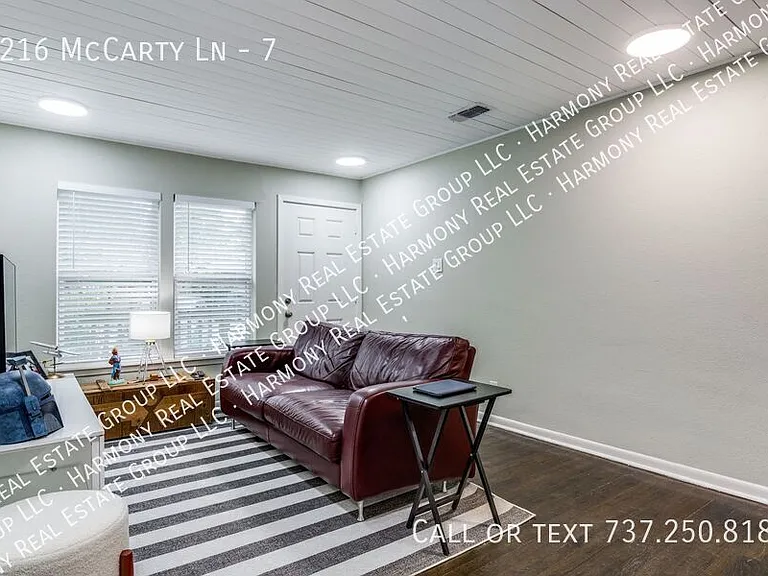 5216 McCarty Ln #7 — Photo 4