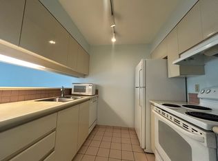8081 Westminster Hwy #201, Richmond, BC V6X1A7