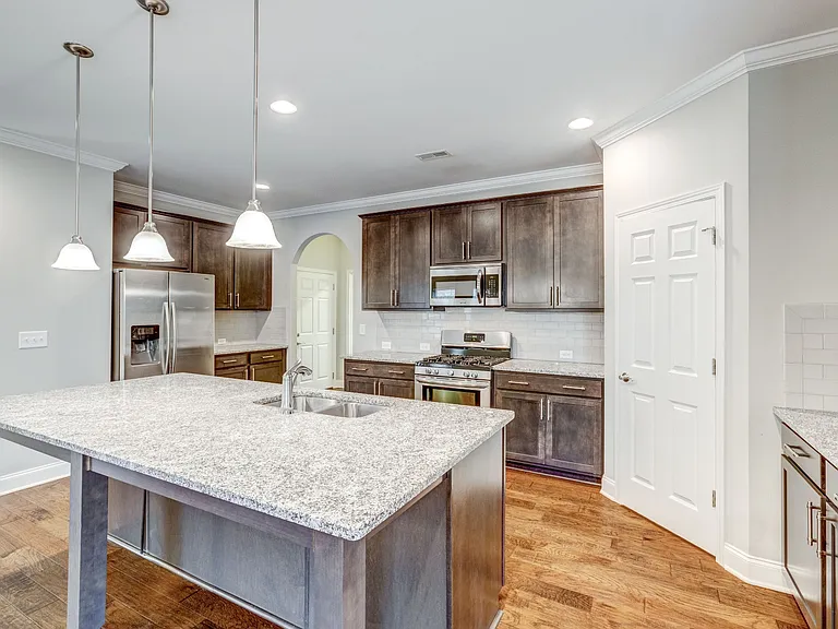 6043 Headwaters Dr — Photo 20