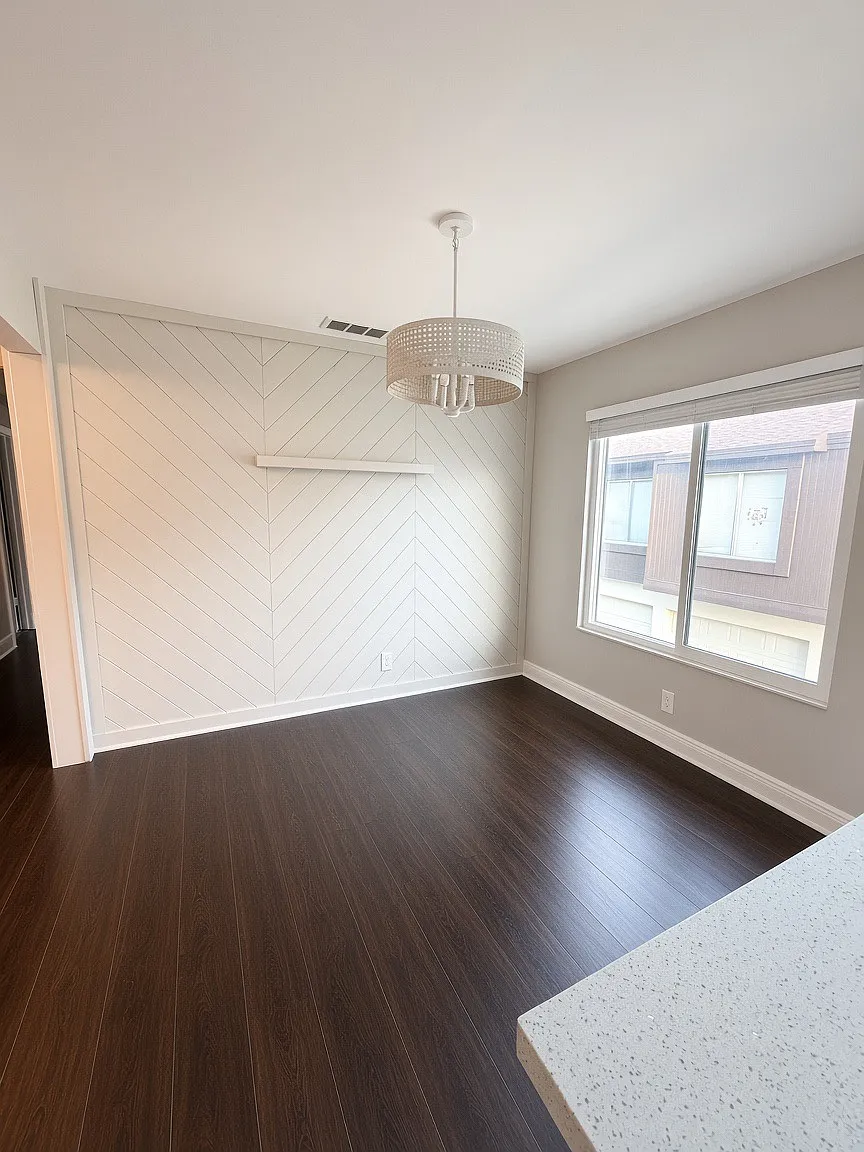 2 bed, 858 sqft, $2,350 — Photo 3