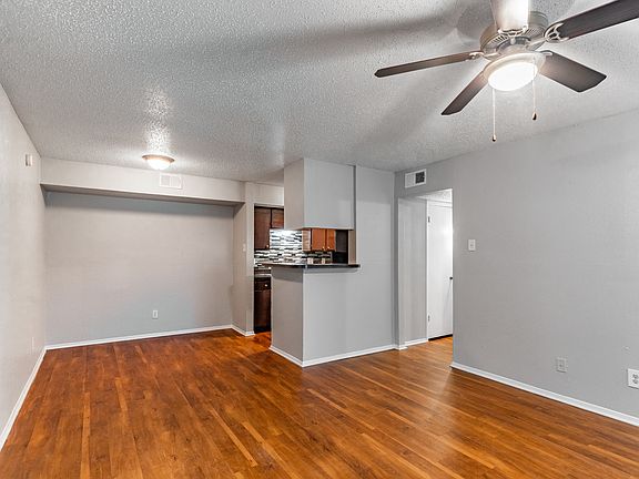 5th image of 3830 Booth Calloway Rd #3301