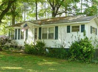 32 Strickland Dr SW, Mableton, GA 30126