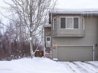 2211 Ridgemont Dr, Anchorage, AK 99507