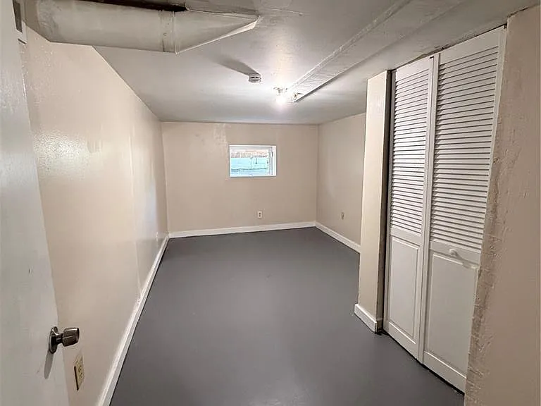 5721 Acme Ave — Photo 11