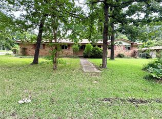 1354 Shady Ln, Canton, TX 75103