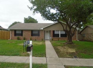 1231 Granada Ln, Lewisville, TX 75067