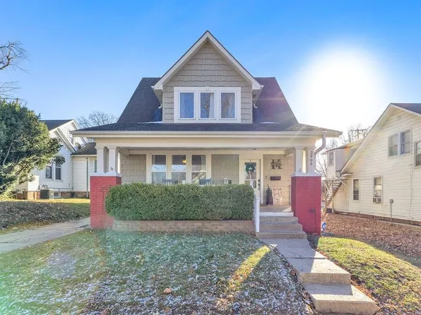 2904 Jules St, Saint Joseph, MO 64501