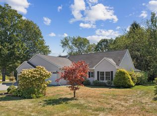 3 Nugget Ln #3, Brunswick, ME 04011